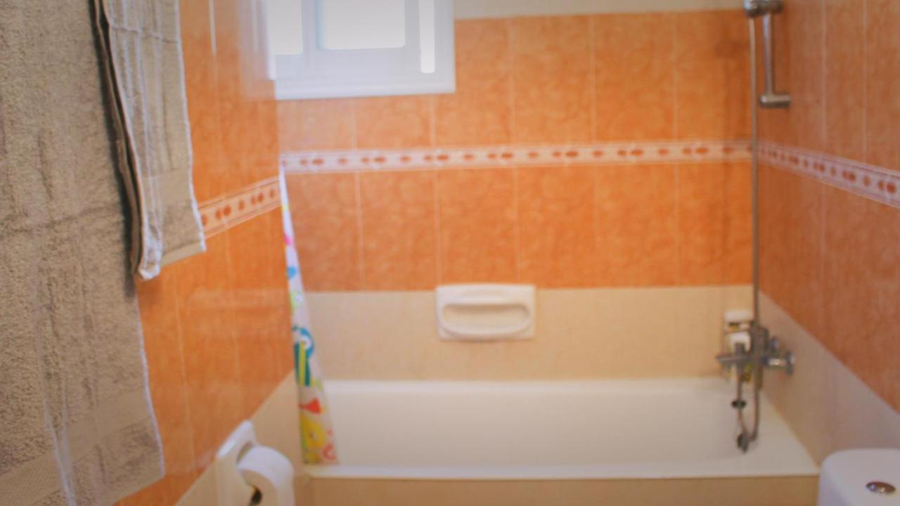 Chloraka- 2 Bedrooms - Pool ภายนอก รูปภาพ